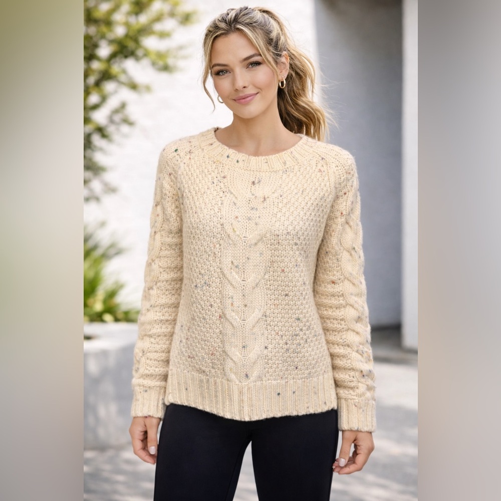 Urban Decay Beige Confetti Cable Knit Sweater | Size Small